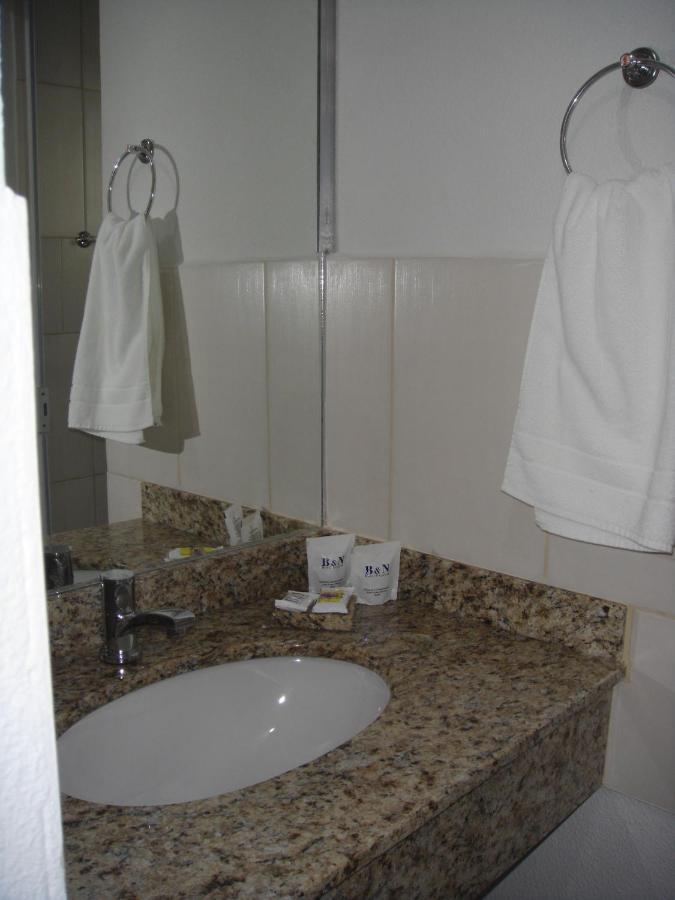 Hotel B&N Express Гуарапуава Екстериор снимка